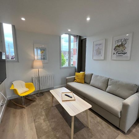 Joli Appartement Chez Dam Caen Eksteriør billede